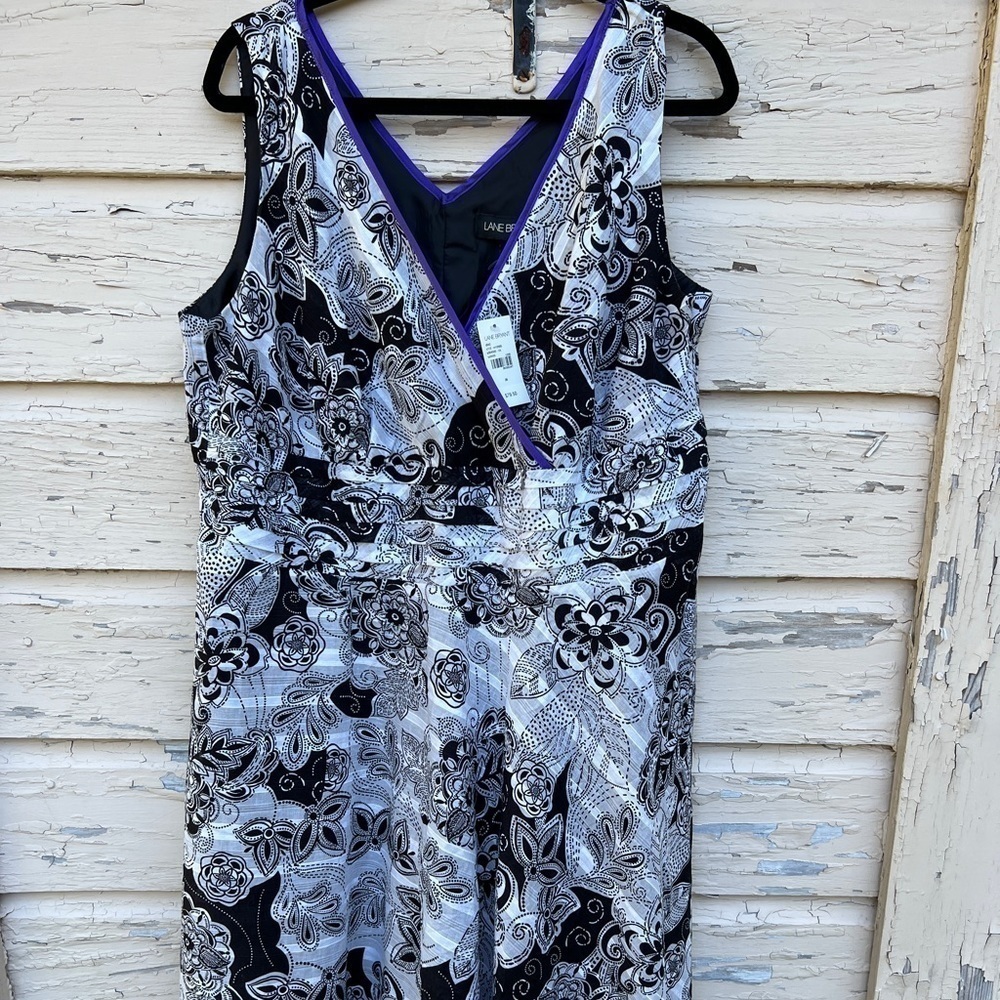 Elegant Black and White Floral Dress